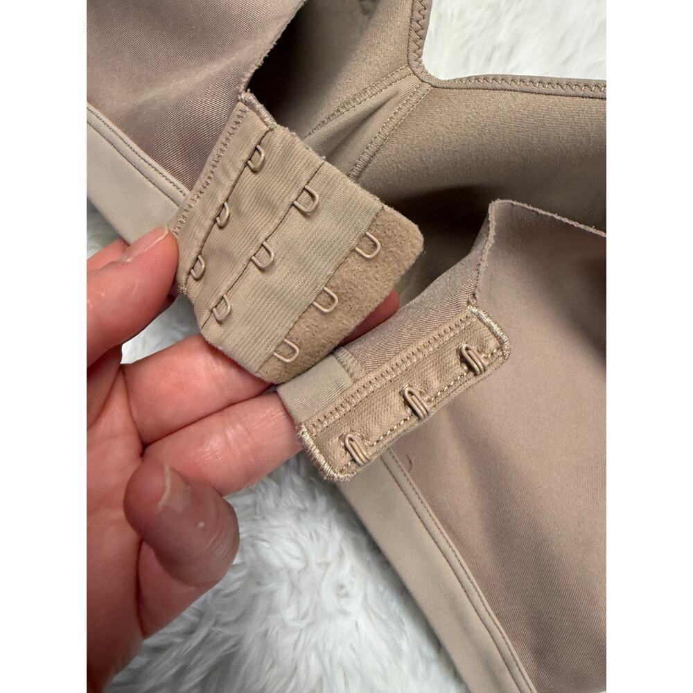 Warner's No Side Effects Underarm Back-Smoothing Wireless Light Lined Bra XL - Picture 5 of 8